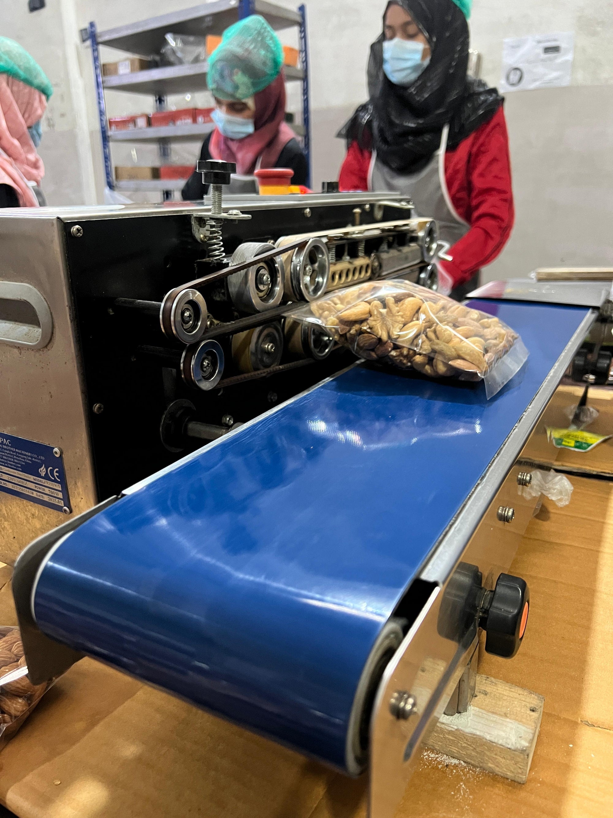 Nutri Foods packing and sealing process